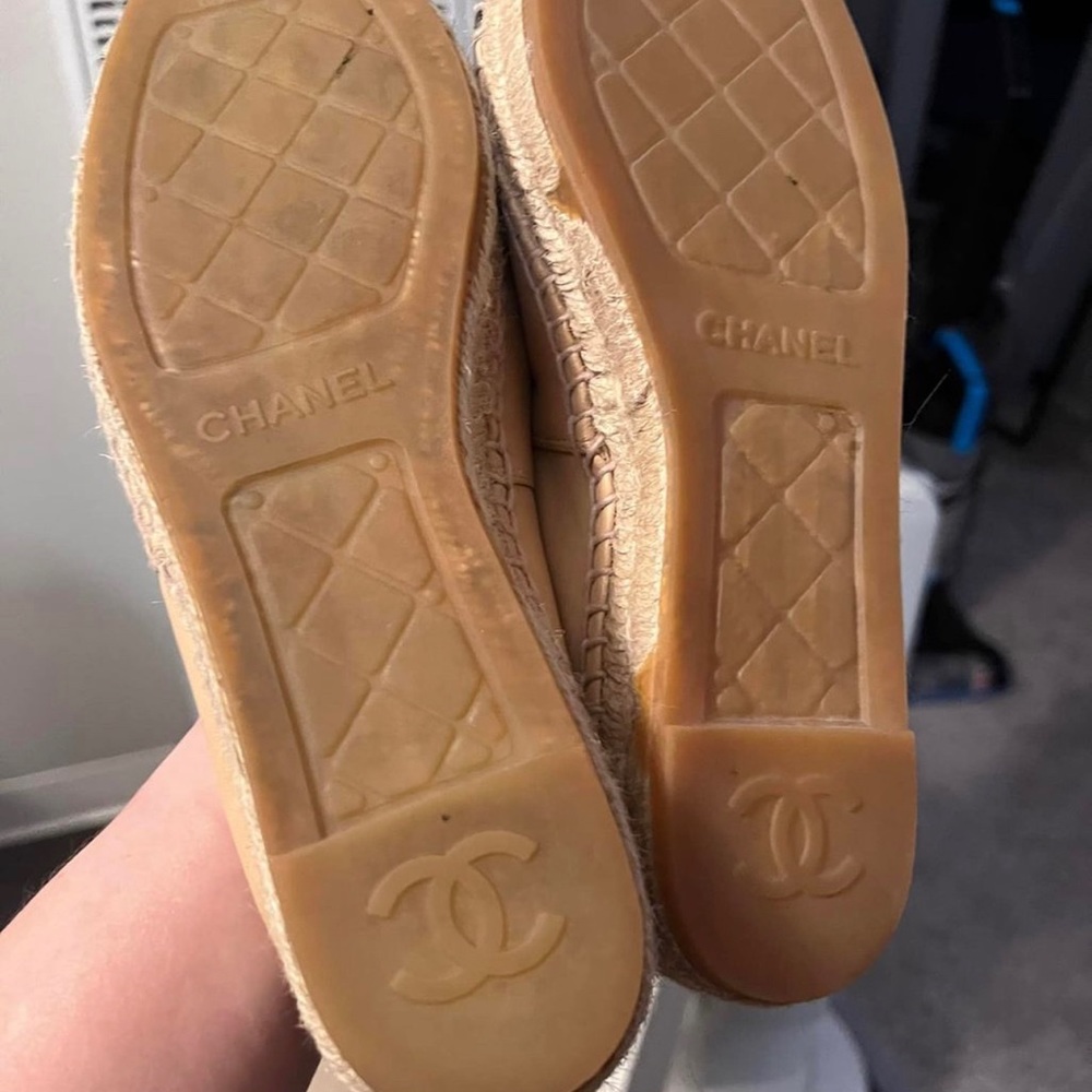 COPY - Authentic Chanel espadrilles. Original box included. Used only twice. - Picture 2 of 2